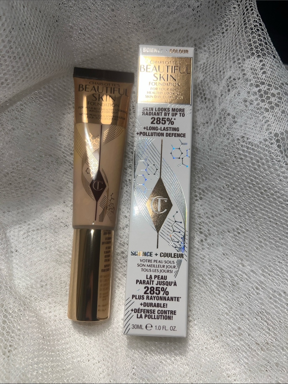 BNIB Charlotte Tilbury Beautiful Skin Foundation - Shade 2 Neutral